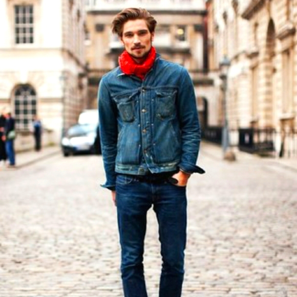 Men's Bright Red Infinity Loop Scarf Fashion - Picture 1 of 3